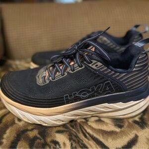 Hoka Bondi 6 Women’s Size 9